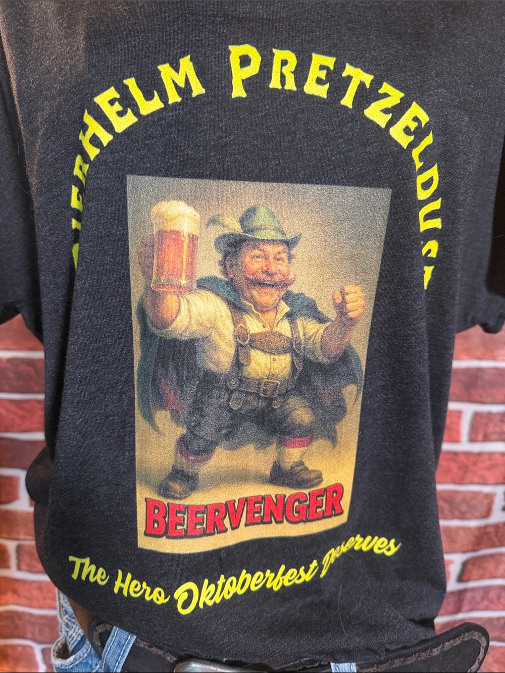 👚 Beervenger Oktoberfest Graphic Tee — Slate/Black/Yellow — Sz L / N - Picture 6 of 9